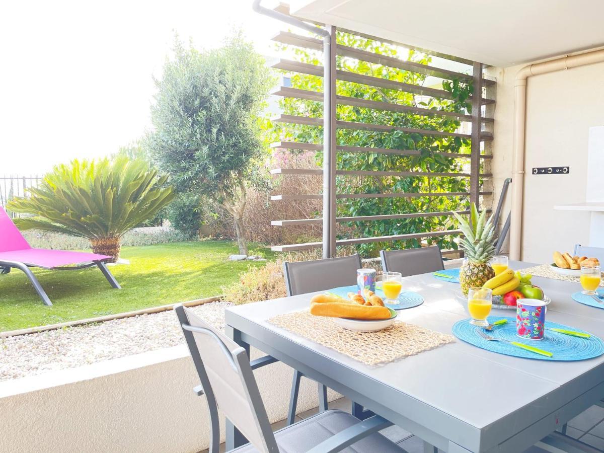 Tres Bel Appartement -Residence Avec Piscine Sur Le Toit Et Vue Panoramique Saint-Raphael  Luaran gambar
